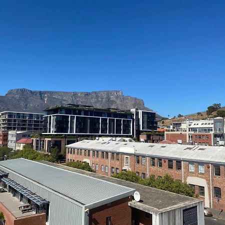 Modern Apartment In The Docklands, De Waterkant, Cape Town Stunning Views, Gorgeous Pool Deck Extérieur photo