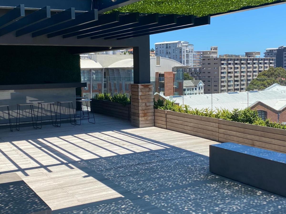Modern Apartment In The Docklands, De Waterkant, Cape Town Stunning Views, Gorgeous Pool Deck Extérieur photo