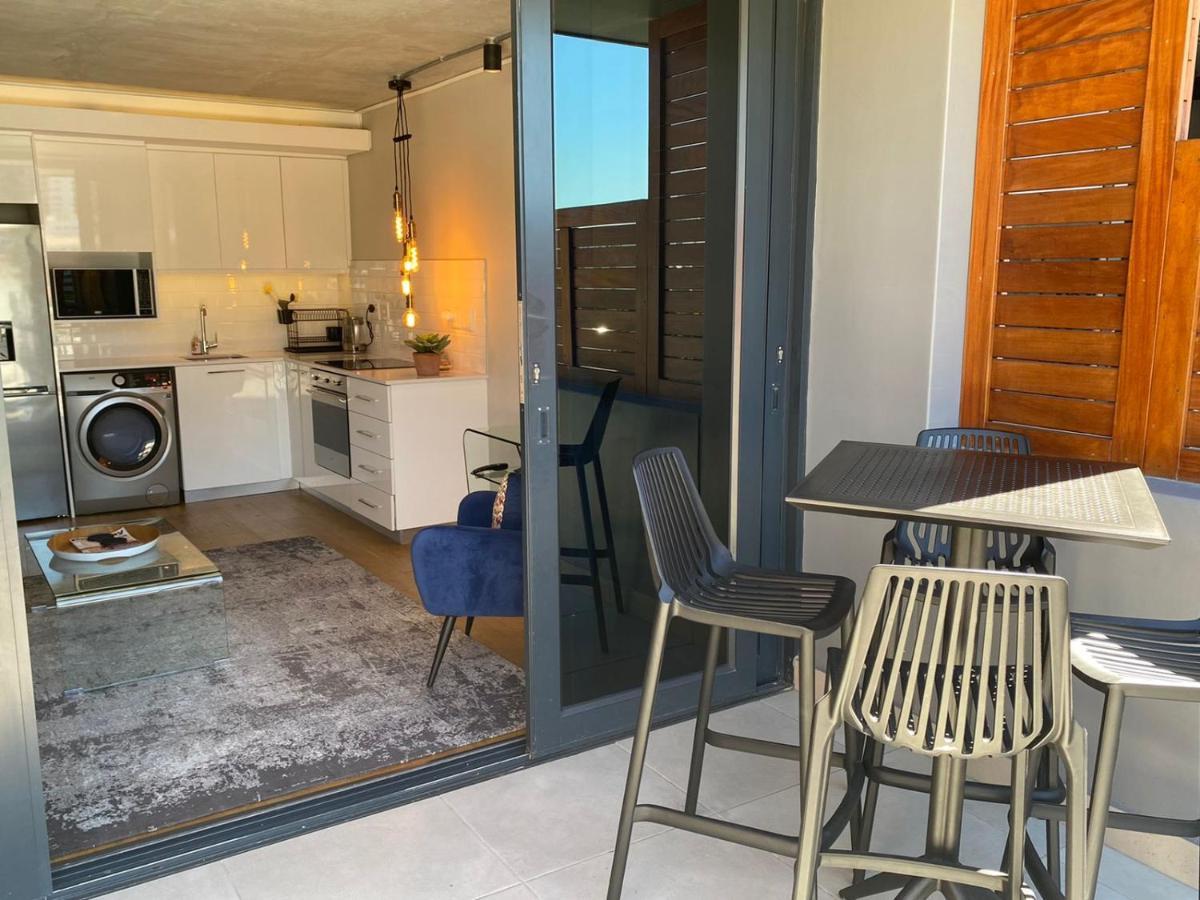 Modern Apartment In The Docklands, De Waterkant, Cape Town Stunning Views, Gorgeous Pool Deck Extérieur photo