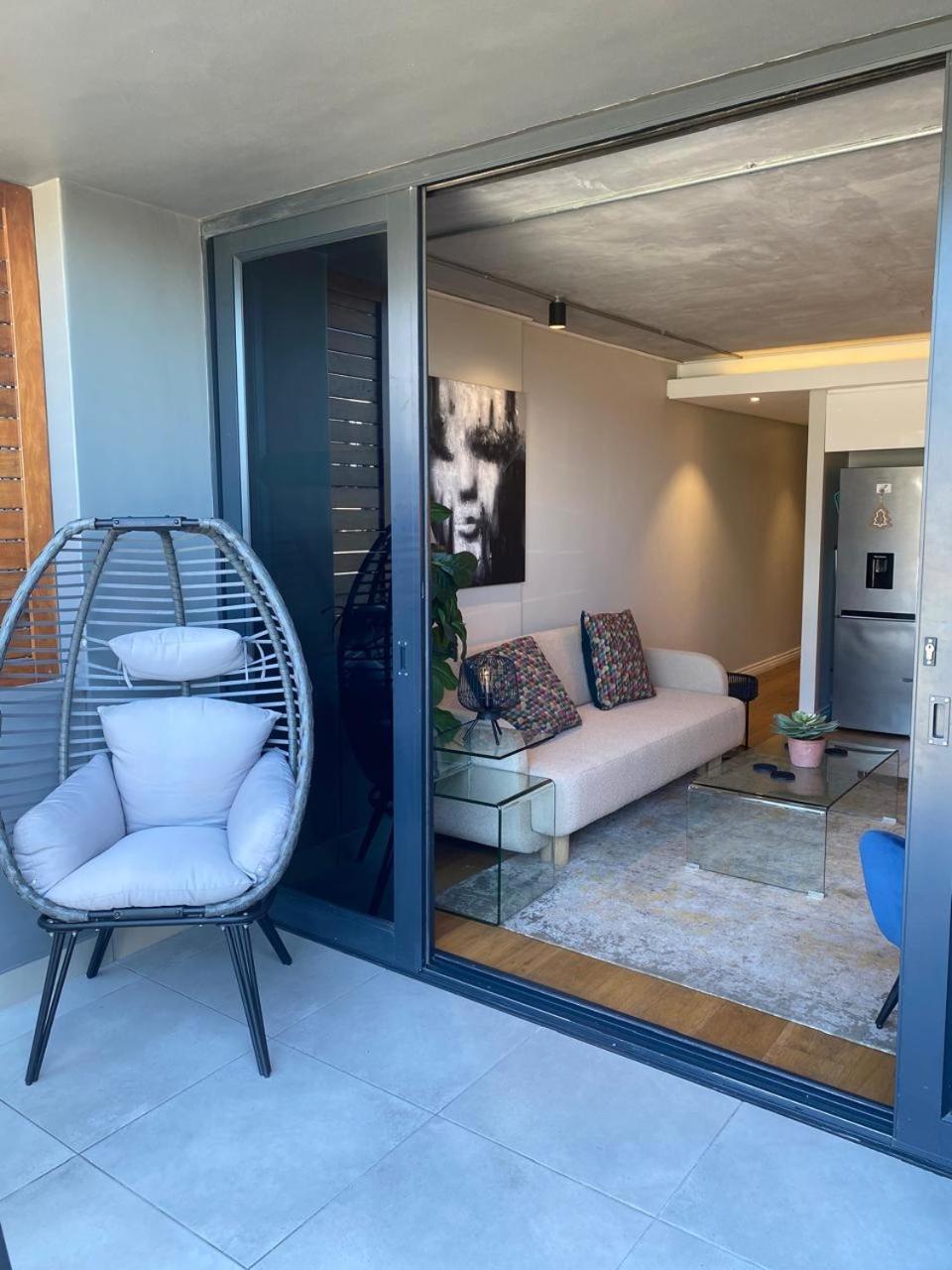 Modern Apartment In The Docklands, De Waterkant, Cape Town Stunning Views, Gorgeous Pool Deck Extérieur photo
